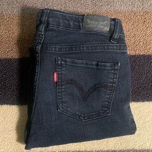 Woman’s Levi’s Leggings